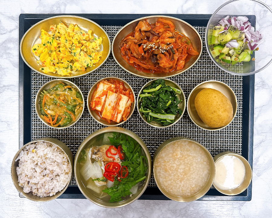 식사 2025년 11월 18일 식단 사진