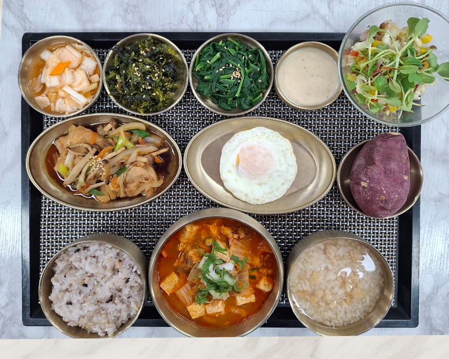 식사 2025년 11월 24일 식단 사진